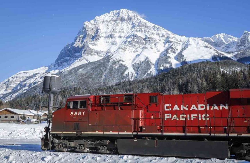 US Surface Transportation Board sets roadmap for reviewing Canadian Pacific-Kansas City Southern merger