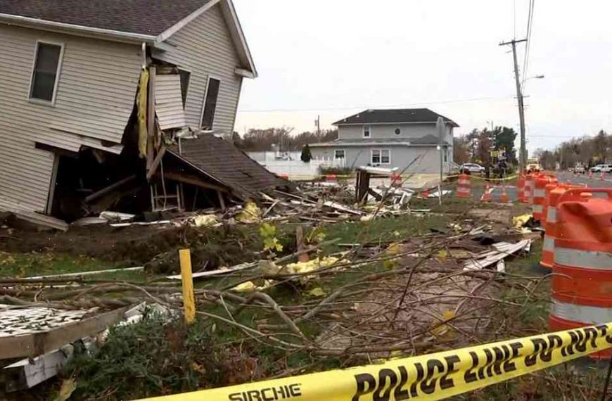 Sunderland family narrowly avoid house collapse after crash